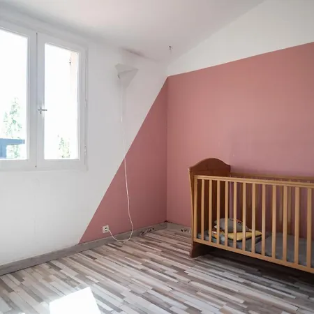 בית הארחה Guestready - Sejour Familial Charmant A אנטיב